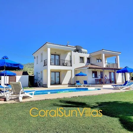 Villa Nature - Direct To Sandy Beach, Impressive Villa, Quiet Area Argaka
