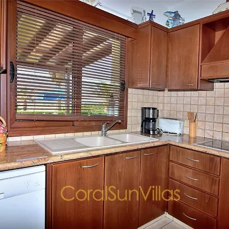 Nature - Direct To Sandy Beach, Impressive Villa, Quiet Area *